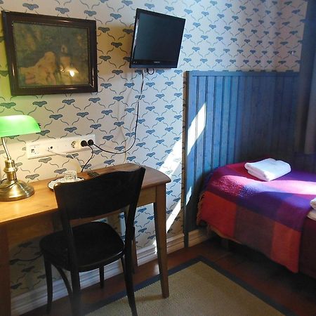Hotel & Cafe Lanterna Nauvo Ruang foto