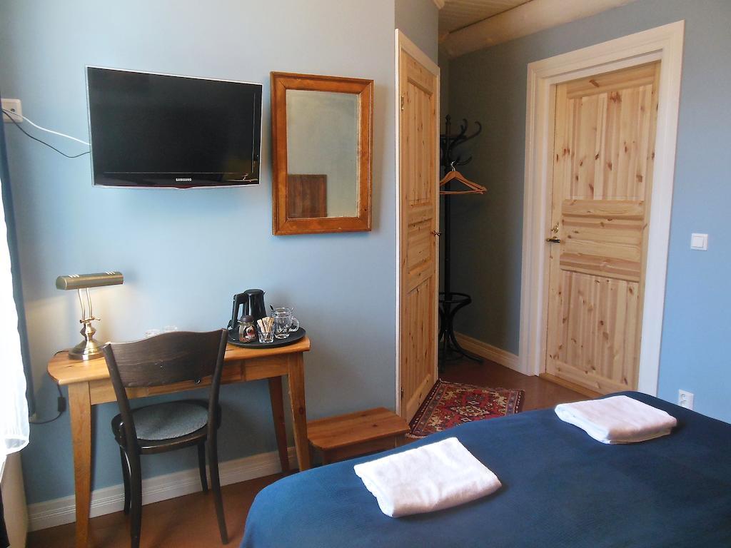 Hotel & Cafe Lanterna Nauvo Ruang foto